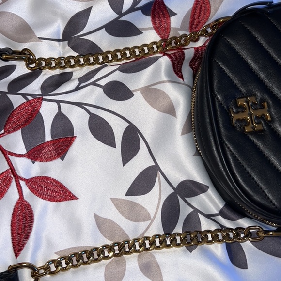 Tory Burch small camera bag 100% authentic - Picture 5 of 10